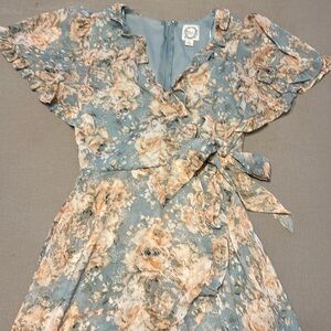 Blue floral dress size small